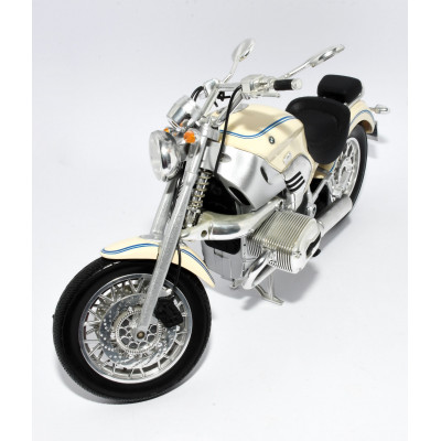 MOTO A ESCALA BMW R 1200 C