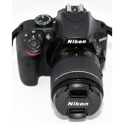 CAMARA NIKON D3400