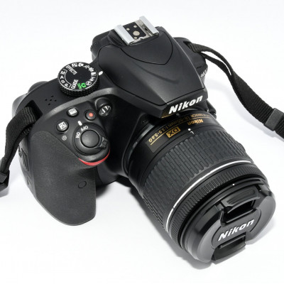 CAMARA NIKON D3400