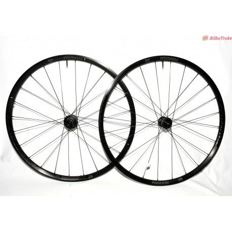 PAREJA DE RUEDAS BONTRAGER PARADIGM COMP 25