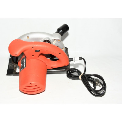 SIERRA CIRCULAR BLACK DECKER CD601