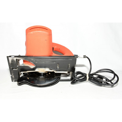 SIERRA CIRCULAR BLACK DECKER CD601