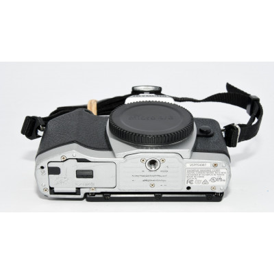 CAMARA DIGITAL EVIL OLYMPUS OMD M10