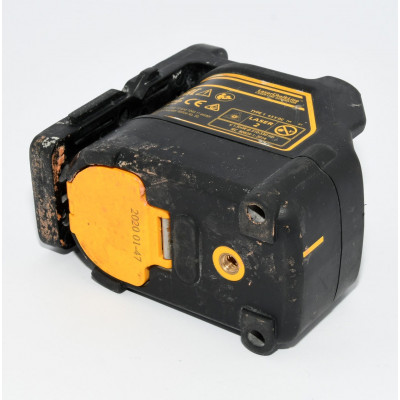 NIVEL LASER DEWALT DW088CG
