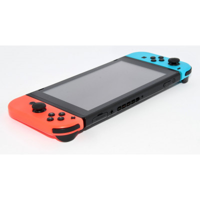 CONSOLA NINTENDO SWITCH AZUL Y ROJA