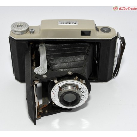 CAMARA ANALOGICA KODAK 6.3 MODELE 21