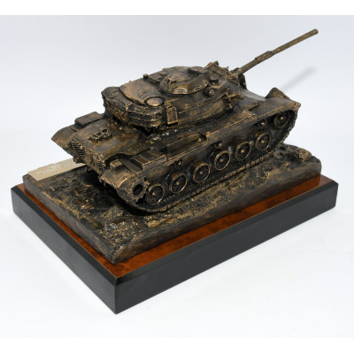 FIGURA DECORATIVA DE TANQUE M60