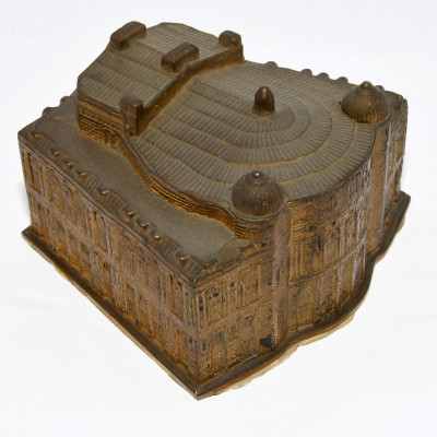 ESCULTURA TEATRO ARRIAGA