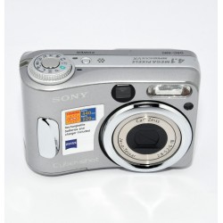 CAMARA SONY DSCS80