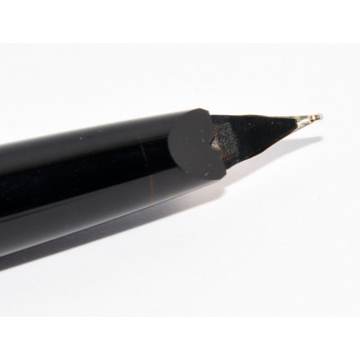 PLUMA MONTBLANC GENERATION PLUMIN 14K (PLUMIN F)