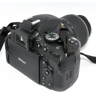 CAMARA REFLEX NIKON D5100 + 18-55MM