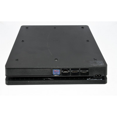 CONSOLA PS4 SLIM 500GB SIN MANDO