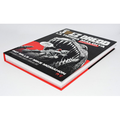 JUEZ DREDD - LA TIERRA MALDITA