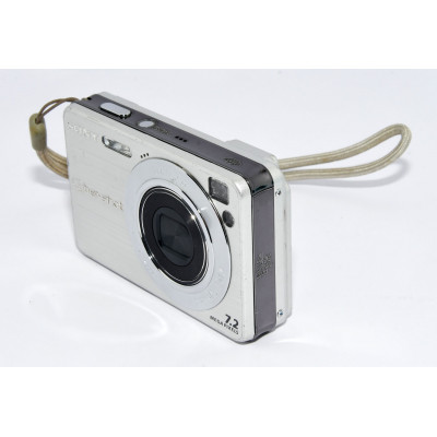 CAMARA DIGITAL COMPACTA SONY CYBERSHOT DSC-W120