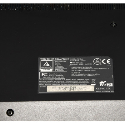 PORTATIL VANT NL40LU2 / i5-1035G1 1.2GHz / 250GB SSD / 8GB RAM