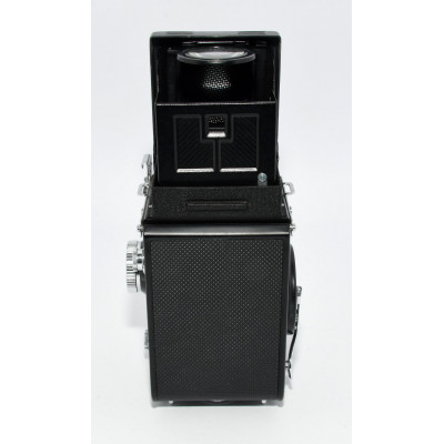 CAMARA YASHICA MAT-124