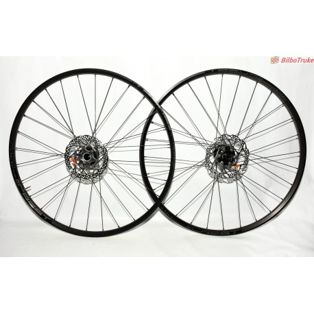 PAREJA DE RUEDAS STANS NO TUBES ZTR CREST S1 29"
