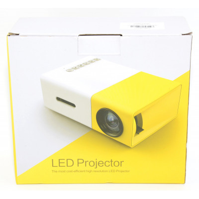MINI PROYECTOR LED YG300