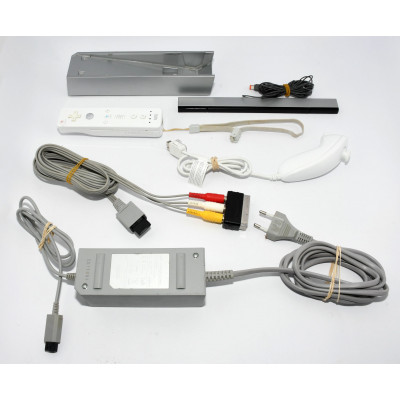 CONSOLA NINTENDO WII BLANCA