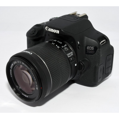 CAMARA REFLEX DIGITAL CANON EOS 700D + 18-55MM
