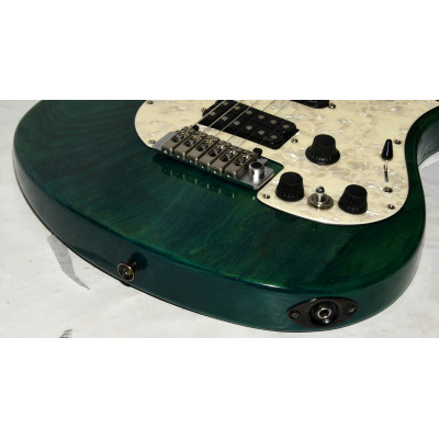 GUITARRA ELECTRICA PARKER P38