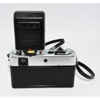 CAMARA ANALOGICA YASHICA MG1