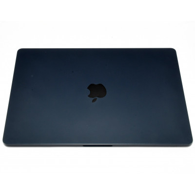 MACBOOK AIR 2024 15p M3 TECLADO INGLES / 512GB SSD / 16GB RAM