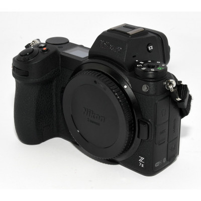 CUERPO CAMARA MIRRORLESS NIKON Z7 II