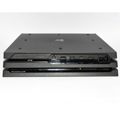 CONSOLA PS4 PRO 1TB SIN MANDO