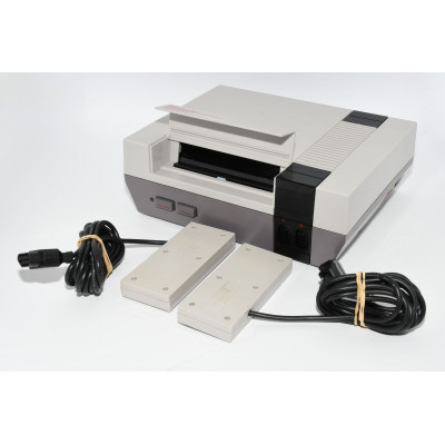 CONSOLA NINTENDO NES 1987