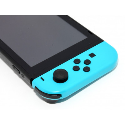 CONSOLA NINTENDO SWITCH ROJO AZUL