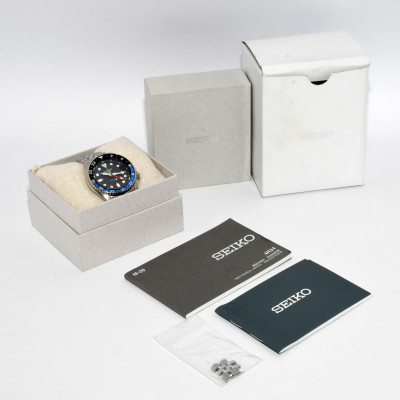 RELOJ SEIKO 5 SPORT 4R34 GMT