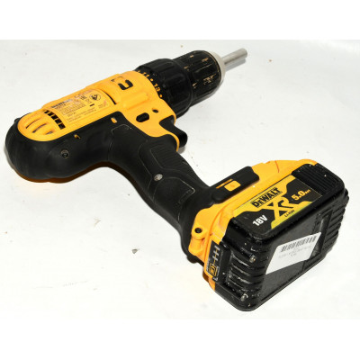 TALADRO 18V DEWALT DCD776
