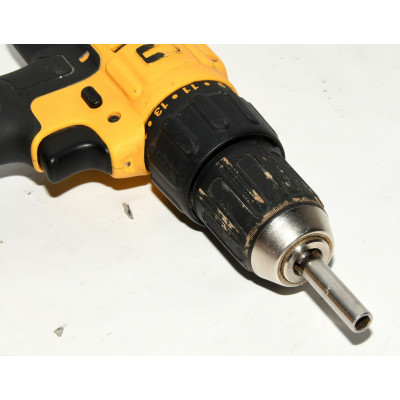 TALADRO 18V DEWALT DCD776