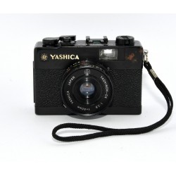 CAMARA YASHICA ELECTRO 35 MC