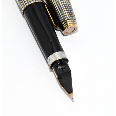 PLUMA PARKER 75 CISELLE PLATA PLUMIN 14K