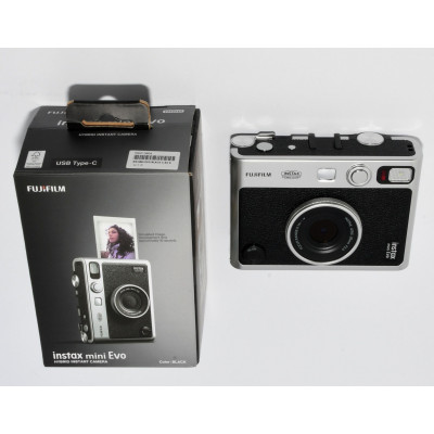 CAMARA FUJIFILM INSTAX MINI EVO