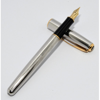 PLUMA PARKER PLUMIN 18K