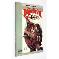 COMIC MARVEL ULTIMATE DAREDEVIL & ELEKTRA