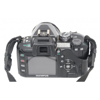 CAMARA REFLEX DIGITAL OLYMPUS E510 + OLYMPUS 14-42