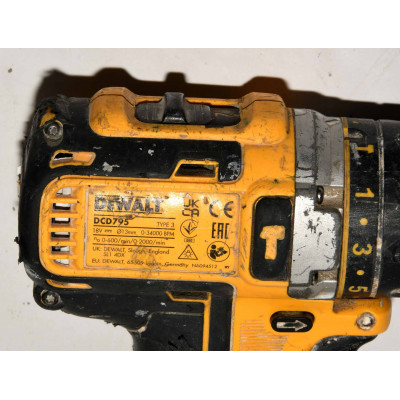 TALADRO 18V Percutor Dewalt DCD795