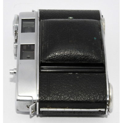 CAMARA VINTAGE KODAK RETINA IIC