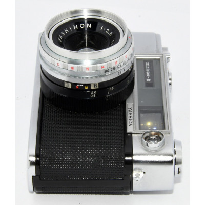 CAMARA VINTAGE YASHICA MINISTER D