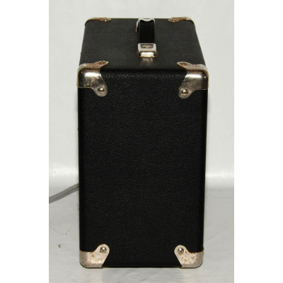 AMPLIFICADOR FENDER FRONTMAN REVERB AMP