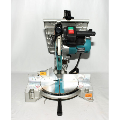 INGLETADORA MAKITA LH1040F