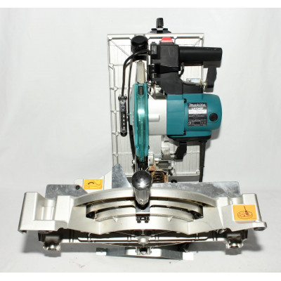 INGLETADORA MAKITA LH1040F