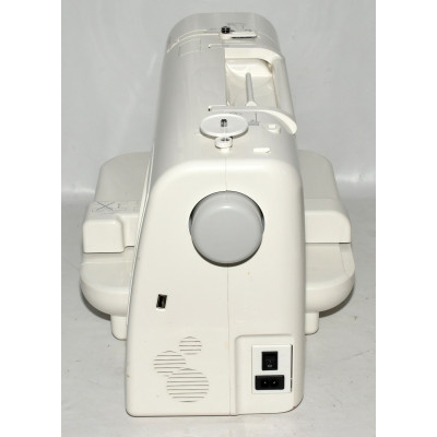 MAQUINA BORDAR ALFA 3150