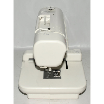 MAQUINA BORDAR ALFA 3150