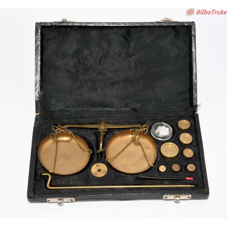 BASCULA ROMANA DECORATIVA