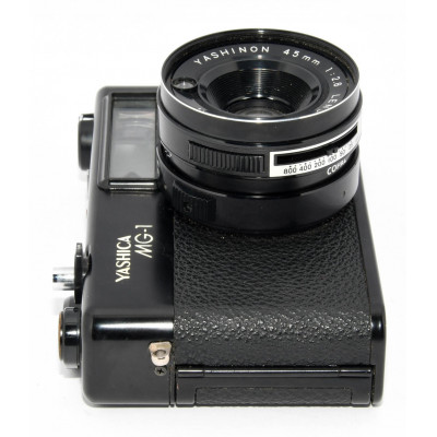 CAMARA VINTAGE YASHICA MG-1